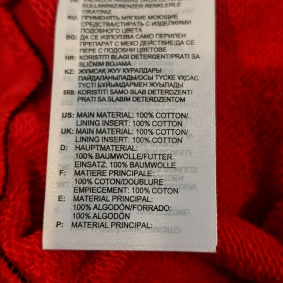 Adidas Loungewear Essential Shorts Scarlet - Picture 5 of 5